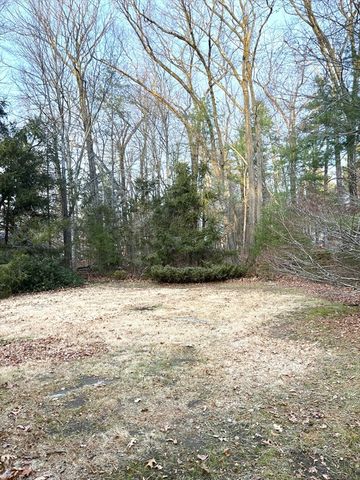 305 Burlingame Rd, Palmer, MA 01069