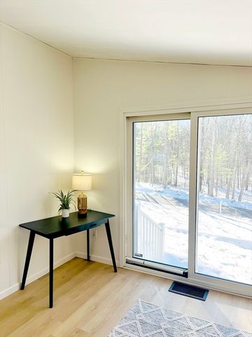 305 Burlingame Rd, Palmer, MA 01069