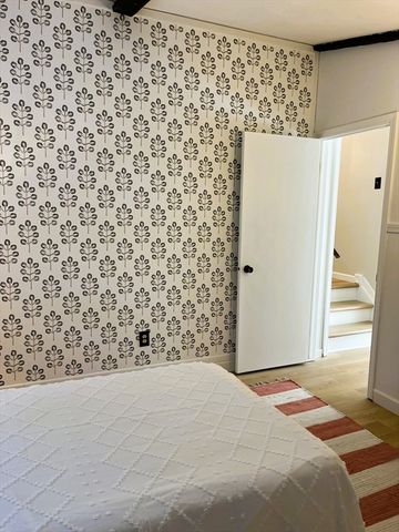 305 Burlingame Rd, Palmer, MA 01069