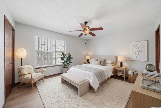 911 Vance Jackson Rd Apt 204, San Antonio, TX 78201