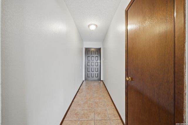 911 Vance Jackson Rd Apt 204, San Antonio, TX 78201