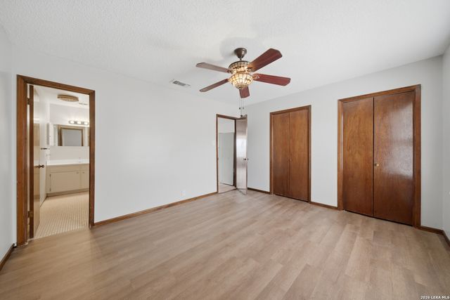 911 Vance Jackson Rd Apt 204, San Antonio, TX 78201