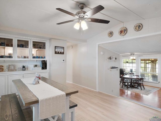 3065 E Lake, Gladewater, TX 75647