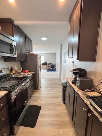 149 Lake Shore Rd 2, Boston, MA 02135