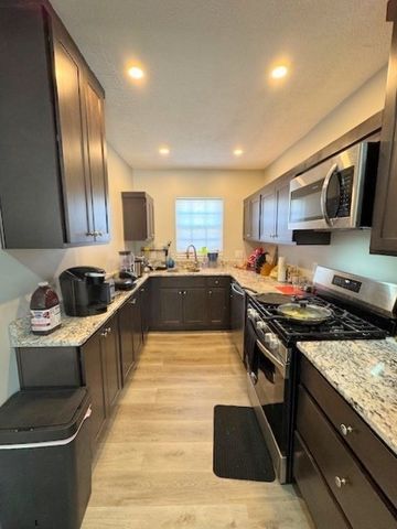 149 Lake Shore Rd 2, Boston, MA 02135