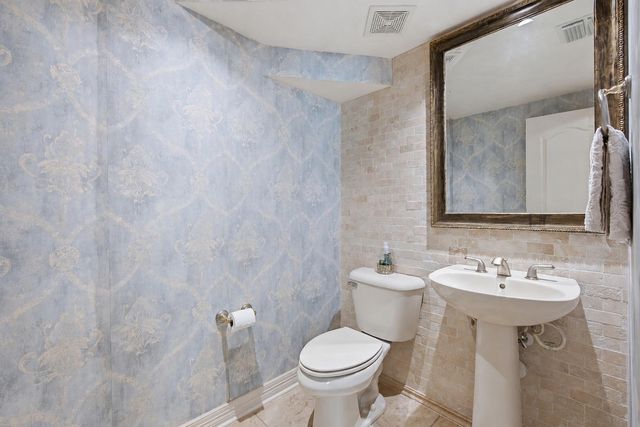 9722 Blue Cruls Way, Spring, TX 77379