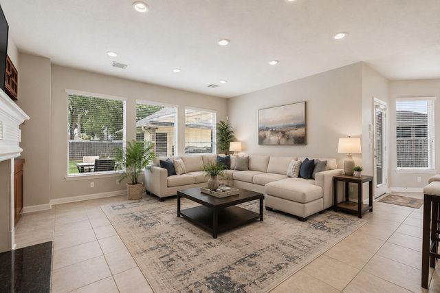 9722 Blue Cruls Way, Spring, TX 77379