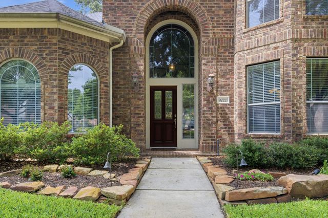 9722 Blue Cruls Way, Spring, TX 77379