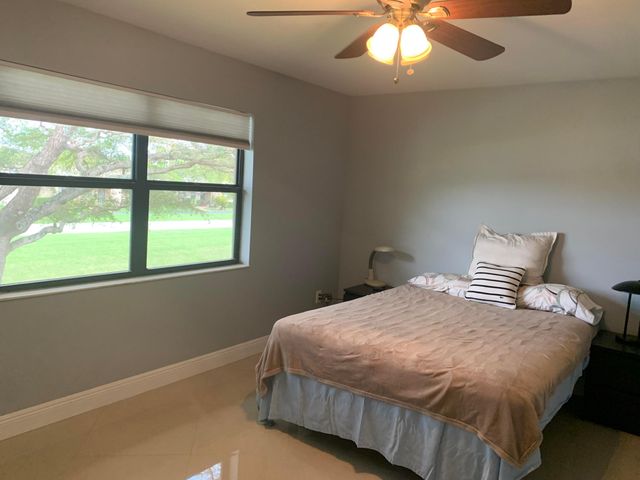 125 Lake Nancy Drive 241, West Palm Beach, FL 33411