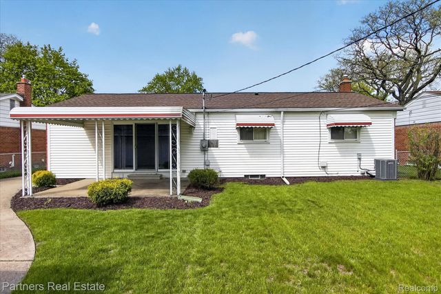 14582 Blue Skies Street, Livonia, MI 48154