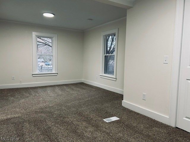 154 E Archwood Avenue, Akron, OH 44301