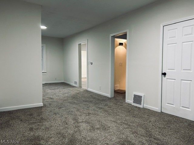 154 E Archwood Avenue, Akron, OH 44301