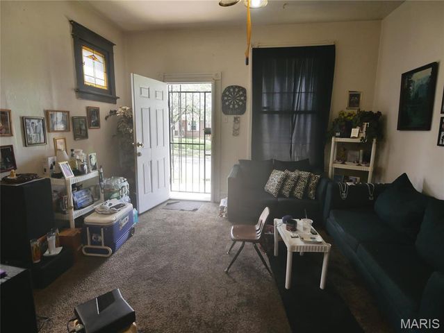 4611 San Francisco Avenue, St Louis, MO 63115