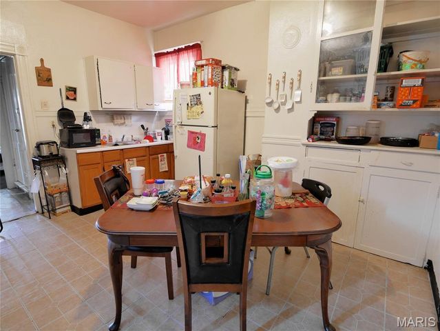 4611 San Francisco Avenue, St Louis, MO 63115