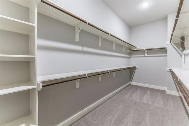 10915 Brookeshire Chase Lane, Houston, TX 77043