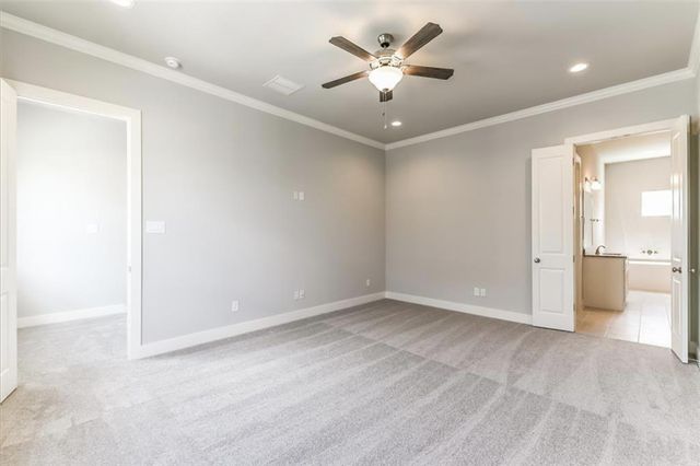 10915 Brookeshire Chase Lane, Houston, TX 77043