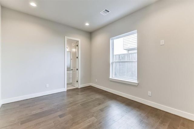 10915 Brookeshire Chase Lane, Houston, TX 77043