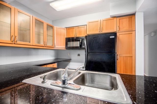 3085 Walnut Bend Lane 35, Houston, TX 77042