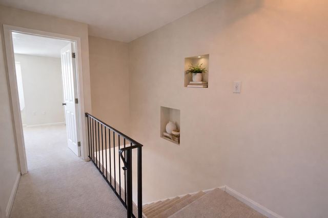 107 Franklin Street Ext Unit 4, Derry, NH 03038