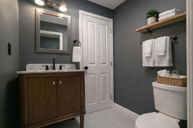 107 Franklin Street Ext Unit 4, Derry, NH 03038