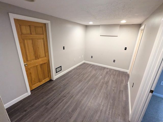 107 Franklin Street Ext Unit 4, Derry, NH 03038