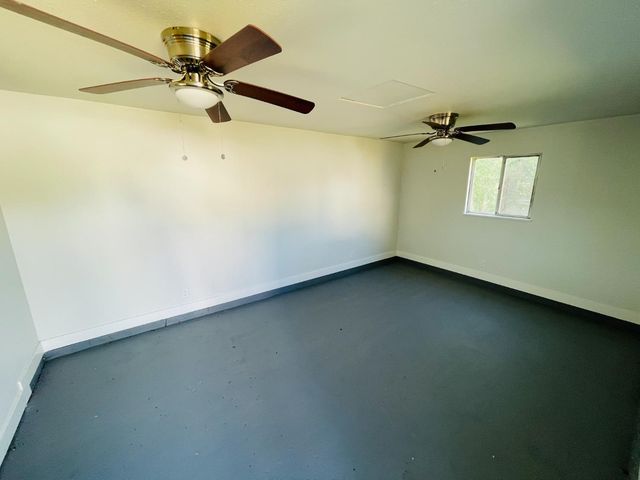 1757 Kenwood St, Sacramento, CA 95815