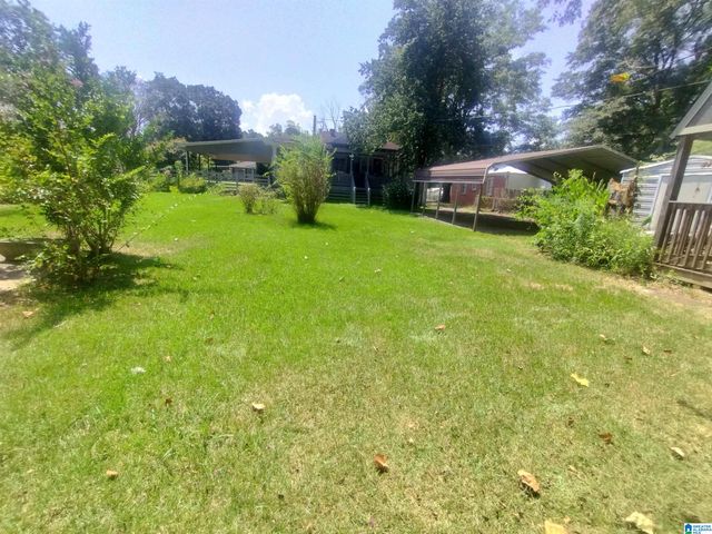 115 LAKELAND AVENUE, Hueytown, AL 35023