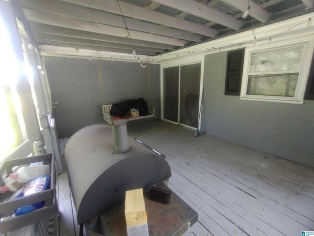 115 LAKELAND AVENUE, Hueytown, AL 35023