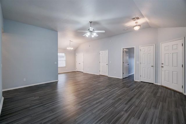 408 Cherokee Gate Drive, Yukon, OK 73099