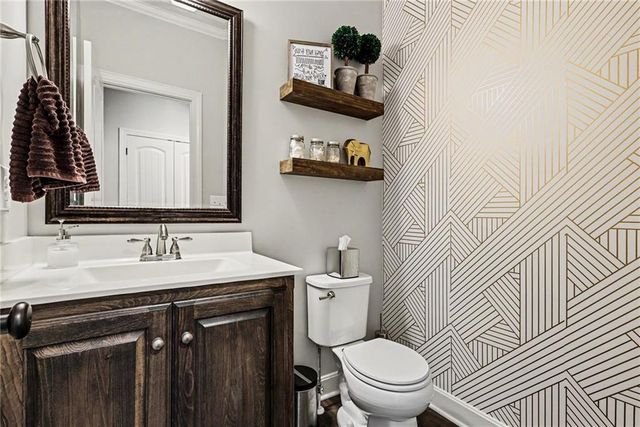 928 N Stonecrest Road, Olathe, KS 66061