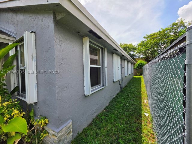 12264 SW 201st Ter, Miami, FL 33177
