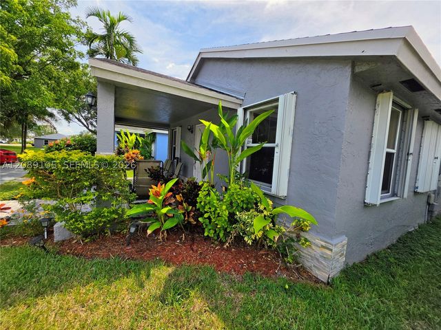 12264 SW 201st Ter, Miami, FL 33177