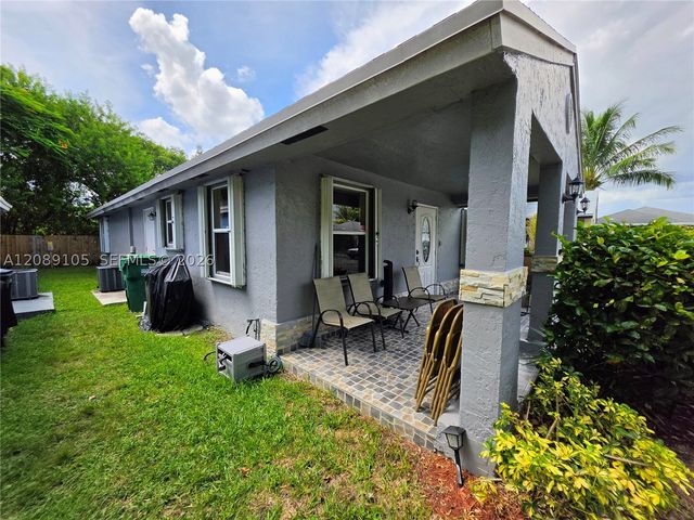 12264 SW 201st Ter, Miami, FL 33177