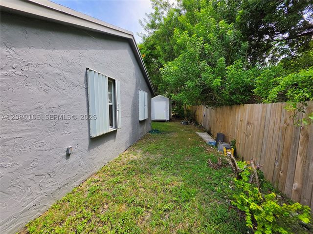 12264 SW 201st Ter, Miami, FL 33177
