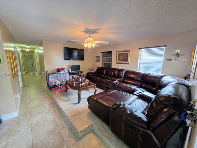 12264 SW 201st Ter, Miami, FL 33177