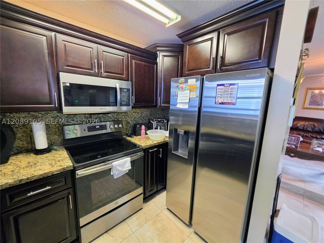 12264 SW 201st Ter, Miami, FL 33177