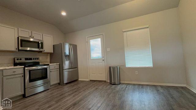 303 Cole Drive, Brookland, AR 72417