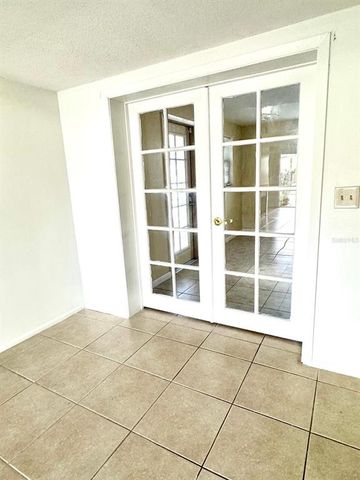 10213 WESTPORT COURT, Tampa, FL 33615