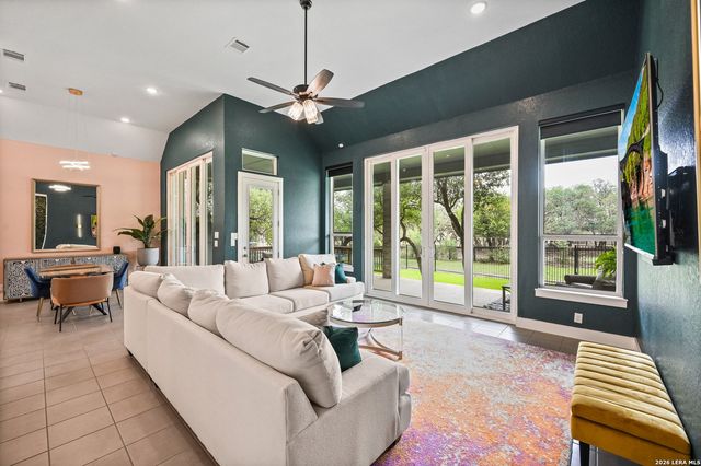 135 WILD ROSE HL, Boerne, TX 78006