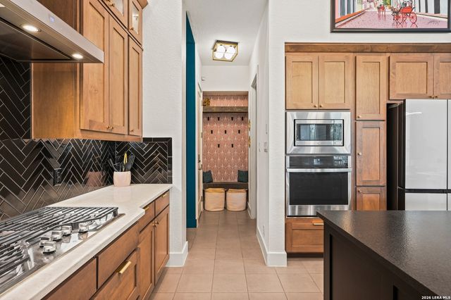 135 WILD ROSE HL, Boerne, TX 78006