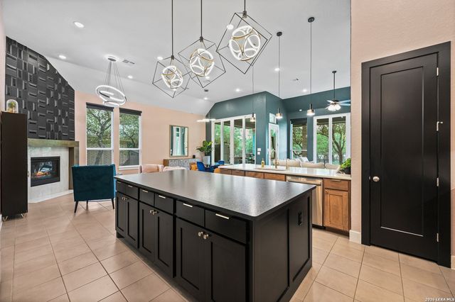 135 WILD ROSE HL, Boerne, TX 78006
