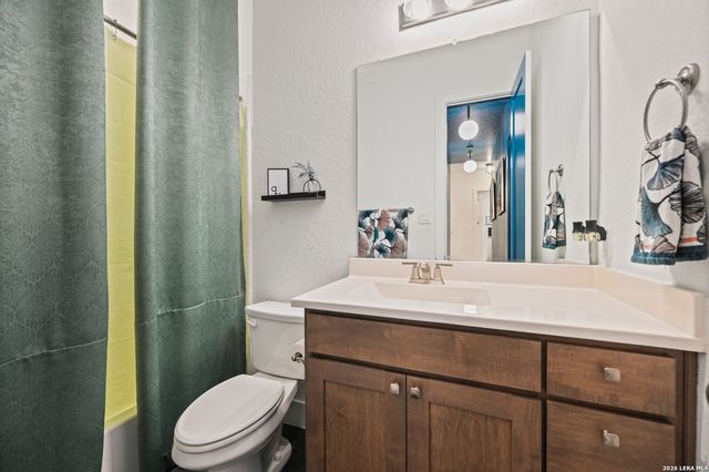 135 WILD ROSE HL, Boerne, TX 78006