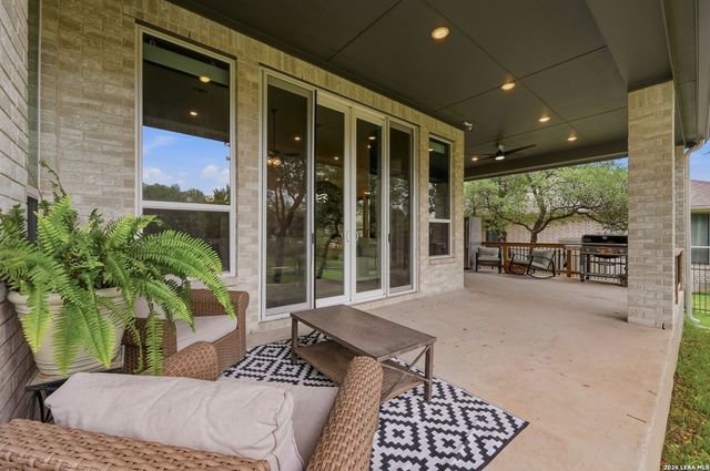 135 WILD ROSE HL, Boerne, TX 78006