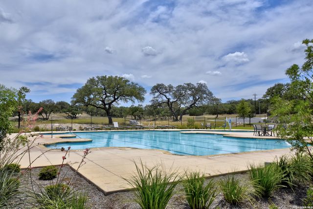 135 WILD ROSE HL, Boerne, TX 78006