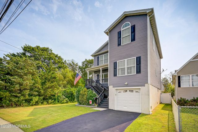 11 Brainard Avenue, Port Monmouth, NJ 07758