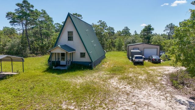 215 Pine Lane, Freeport, FL 32439
