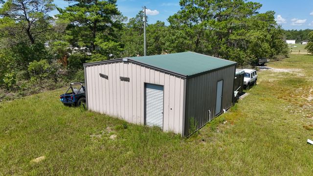 215 Pine Lane, Freeport, FL 32439