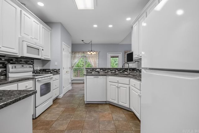 13801 St Michael Drive, Little Rock, AR 72211