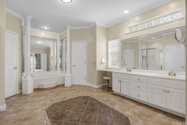 13801 St Michael Drive, Little Rock, AR 72211