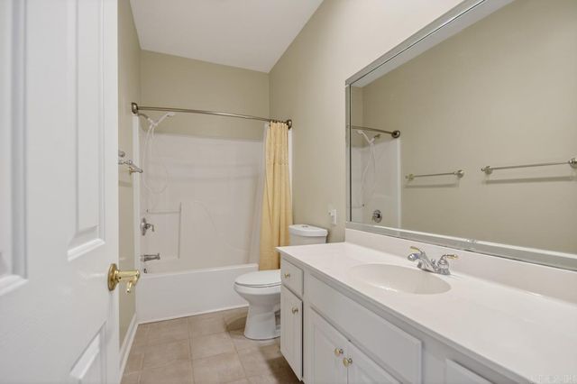 13801 St Michael Drive, Little Rock, AR 72211